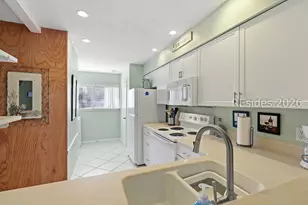 15 Deallyon Ave, Hilton Head Island, SC 29928 - Photo 11