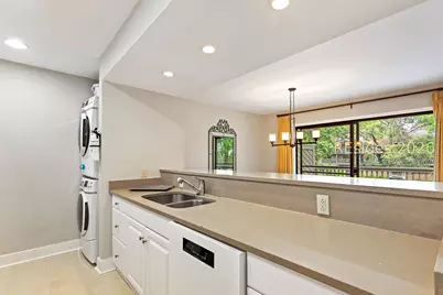 124 N Sea Pines Drive #567, Hilton Head Island, SC 29928 - Photo 9