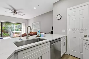 19 Lemoyne Ave, Hilton Head Island, SC 29928 - Photo 17