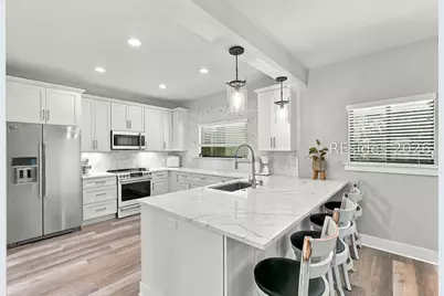 11 Dolphin Point Lane, Hilton Head Island, SC 29926 - Photo 3