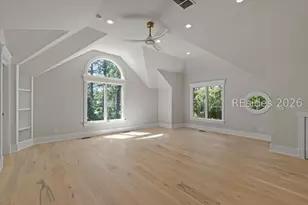 300 Seabrook Dr, Hilton Head Island, SC 29926 - Photo 53