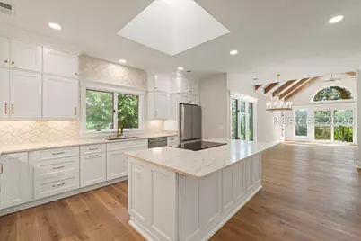 300 Seabrook Drive, Hilton Head Island, SC 29926 - Photo 23