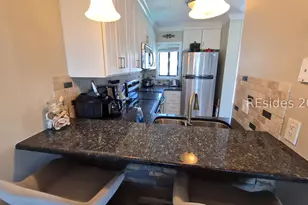 663 William Hilton Pkwy, Hilton Head Island, SC 29928 - Photo 9