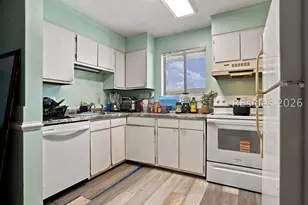 663 William Hilton Pkwy, Hilton Head Island, SC 29928 - Photo 11