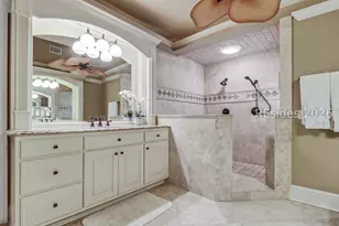 51 N Port Royal Dr, Hilton Head Island, SC 29928 - Photo 35
