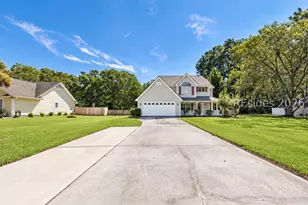 33 Christine Dr, Beaufort, SC 29907 - Photo 1