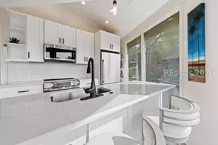2043 Deer Island Rd, Hilton Head Island, SC 29928 - Photo 15