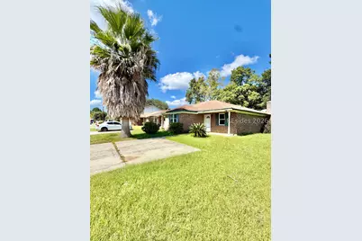7724 Suzanne Drive, North Charleston, SC 29418 - Photo 3