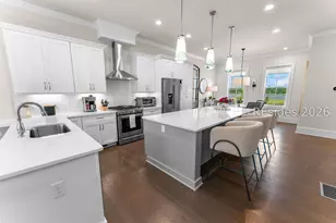 513 Port St, Savannah, GA 31401 - Photo 11