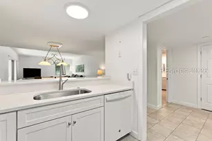 22 Lighthouse Rd, Hilton Head Island, SC 29928 - Photo 13