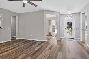 19 Lake Somerset Cir, Bluffton, SC 29909 - Photo 3