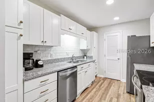 2 Lighthouse Ln, Hilton Head Island, SC 29928 - Photo 9