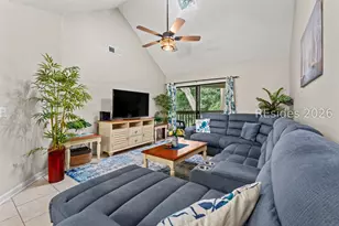 100 Colonnade Dr, Hilton Head Island, SC 29928 - Photo 13