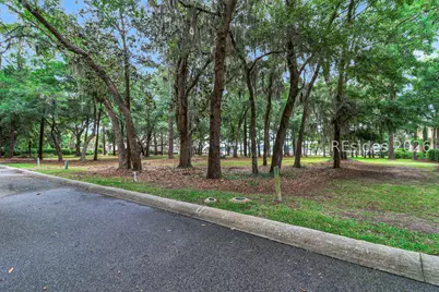 100 Tidewater Manor, Hilton Head Island, SC 29926 - Photo 33