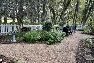 28 Barnwell Dr, Beaufort, SC 29907 - Photo 11
