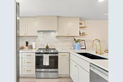2 William Hilton Parkway #506, Hilton Head Island, SC 29926 - Photo 9
