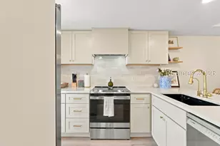 2 William Hilton Pkwy, Hilton Head Island, SC 29926 - Photo 9