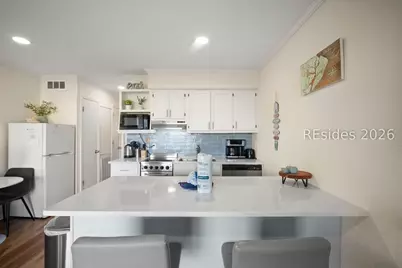 40 Folly Field Road #B205, Hilton Head Island, SC 29928 - Photo 15