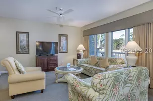 14 Wimbledon Ct, Hilton Head Island, SC 29928 - Photo 5