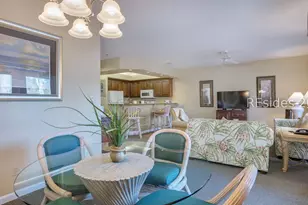 14 Wimbledon Ct, Hilton Head Island, SC 29928 - Photo 9