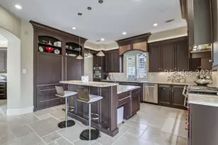 16 Castlebridge Ct, Hilton Head Island, SC 29928 - Photo 5