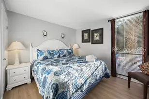 42 S Forest Beach Dr, Hilton Head Island, SC 29928 - Photo 17
