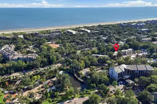 11 Tanglewood Dr, Hilton Head Island, SC 29928 - Photo 45