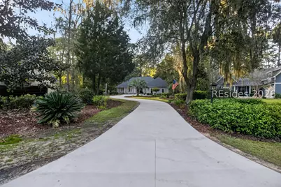 19 Greenwood Court, Bluffton, SC 29910 - Photo 3