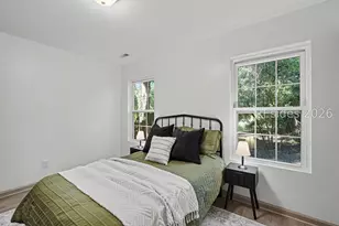 1254 Ribaut Rd, Beaufort, SC 29902 - Photo 13