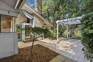 19 Stable Gate Rd, Hilton Head Island, SC 29926 - Photo 35