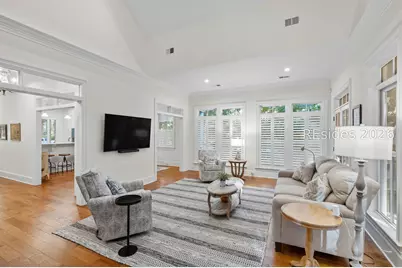 17 Newpoint Road, Beaufort, SC 29907 - Photo 11