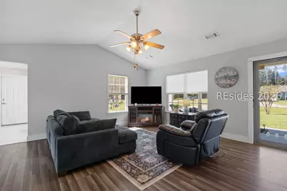 16 Blacksmith Circle, Beaufort, SC 29906 - Photo 9