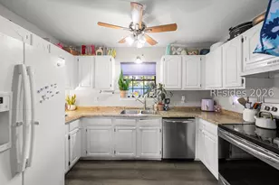 947 Oyster Cove Rd, Beaufort, SC 29902 - Photo 11