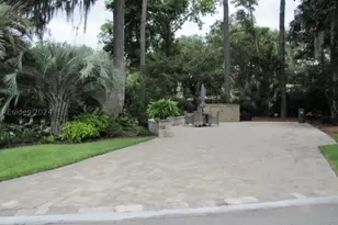 133 Arrow Rd, Hilton Head Island, SC 29928 - Photo 1