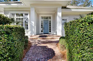 41 Colleton River Dr, Bluffton, SC 29910 - Photo 1