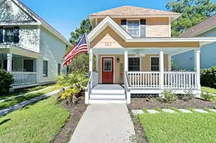1311 Broad St, Beaufort, SC 29902 - Photo 1