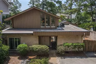 2 Windjammer Ct, Hilton Head Island, SC 29928 - Photo 1