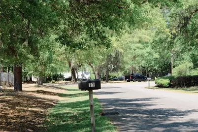 11 Finch Street, Hilton Head Island, SC 29926 - Photo 1