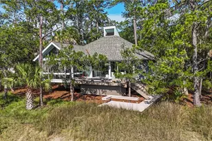 11 Palm Isle Ct, Hilton Head Island, SC 29926 - Photo 1