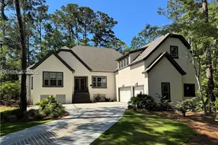 6 Linden Pl, Hilton Head Island, SC 29926 - Photo 1