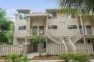 15 Deallyon Ave, Hilton Head Island, SC 29928 - Photo 1