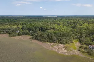 10 Quiet Cove Way, Beaufort, SC 29907 - Photo 1