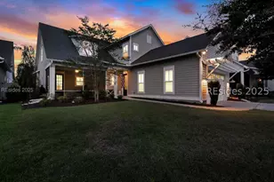 302 Castaway Dr, Bluffton, SC 29910 - Photo 1