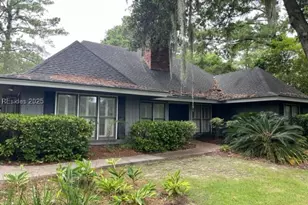 10 Heritage Rd, Hilton Head Island, SC 29928 - Photo 1