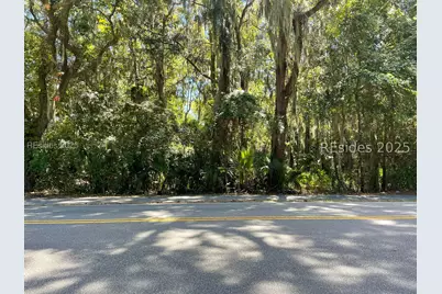 15 New Orleans Road, Hilton Head Island, SC 29928 - Photo 1