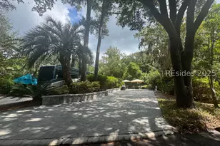 133 Arrow Rd, Hilton Head Island, SC 29928 - Photo 1