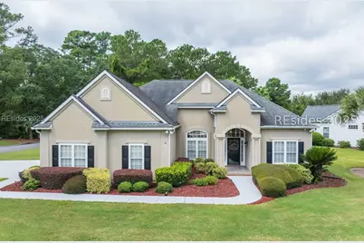 10 Crescent Circle, Bluffton, SC 29910 - Photo 1