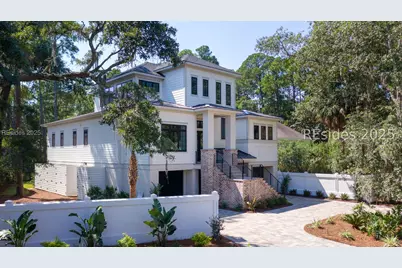 8 Fairfax Lane, Hilton Head Island, SC 29928 - Photo 1
