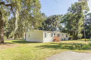 7 Allendale St, Bluffton, SC 29910 - Photo 1