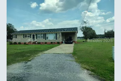 209 Pecan Drive, Cheraw, SC 29520 - Photo 1